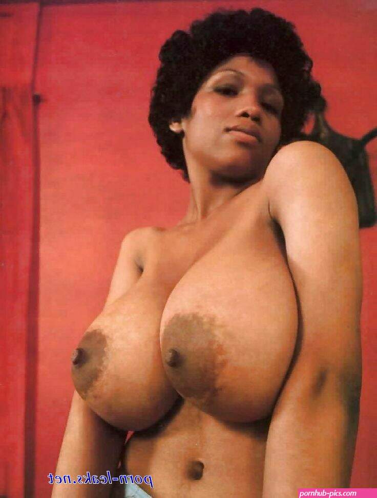 busty jamaican nude women