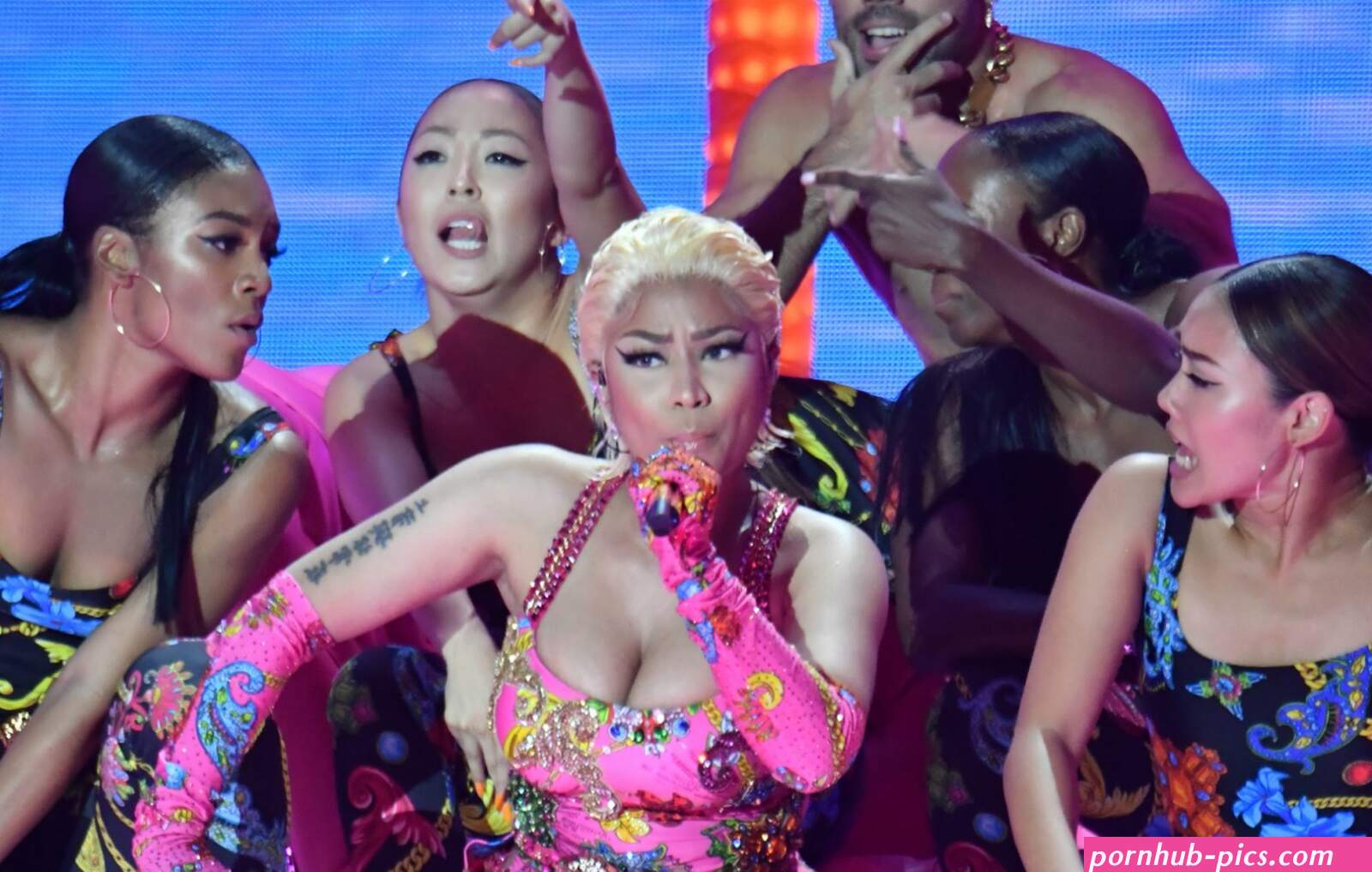 nickiminaj 69 xxx