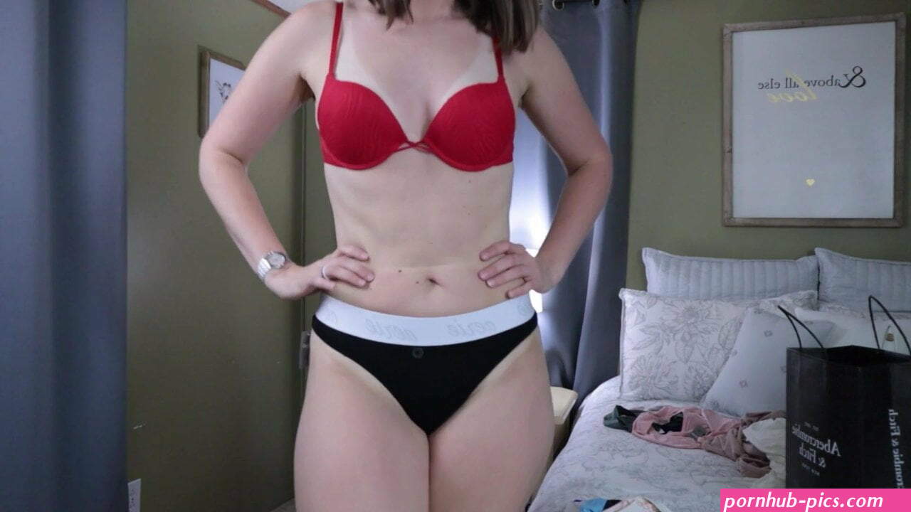 curves 4 daze nude