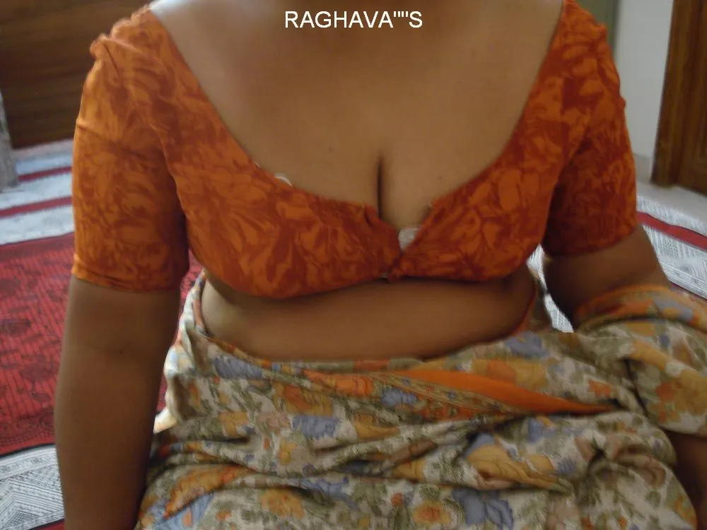 back bra auntay hd