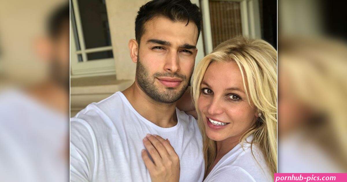 britney spears topless
