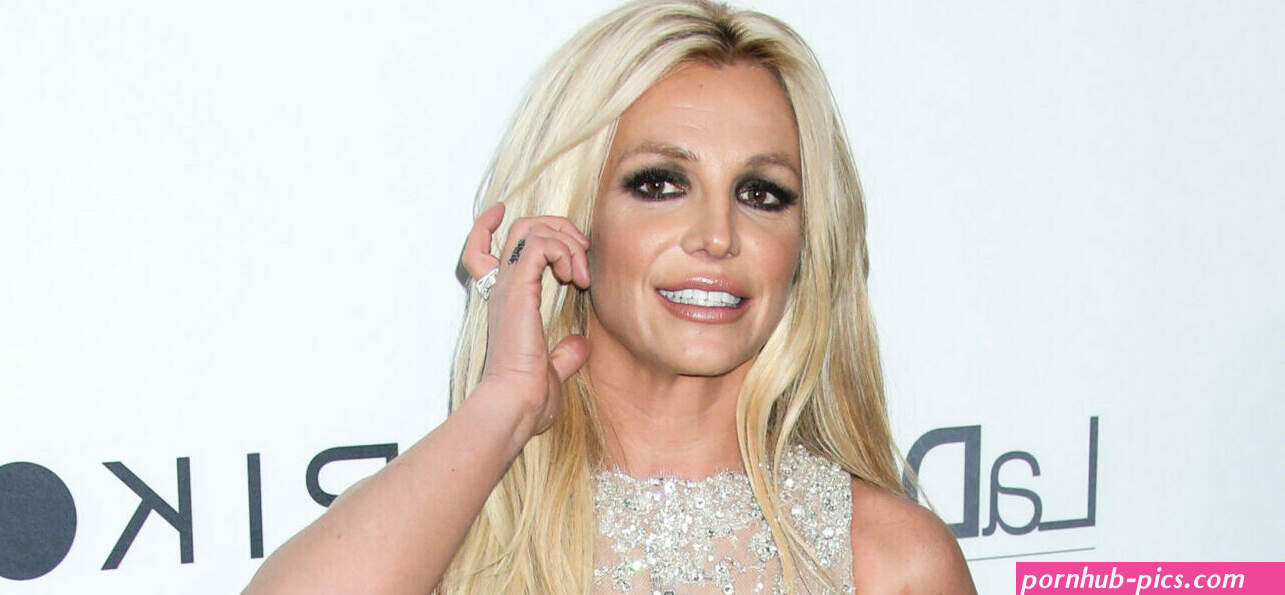britney spears topless
