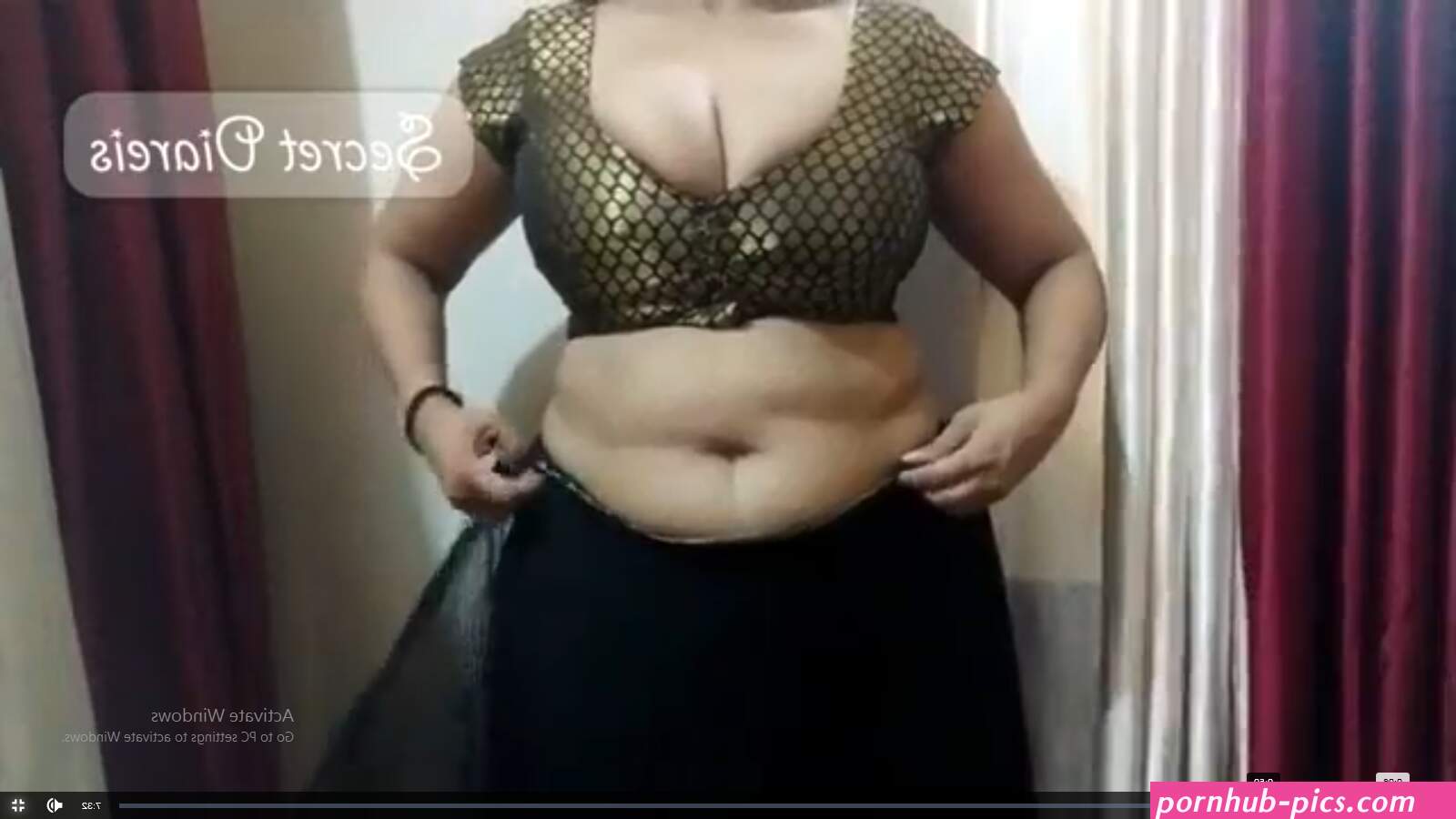 saree bhabi big boobs blouse pic