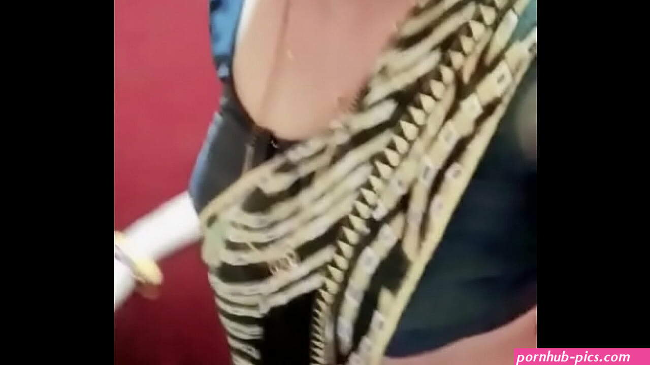 saree bhabi big boobs blouse pic