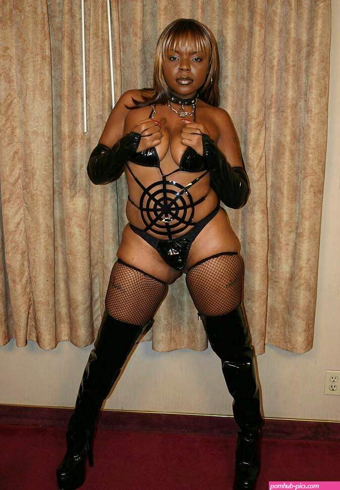big booty sugar mummies shemales galleries