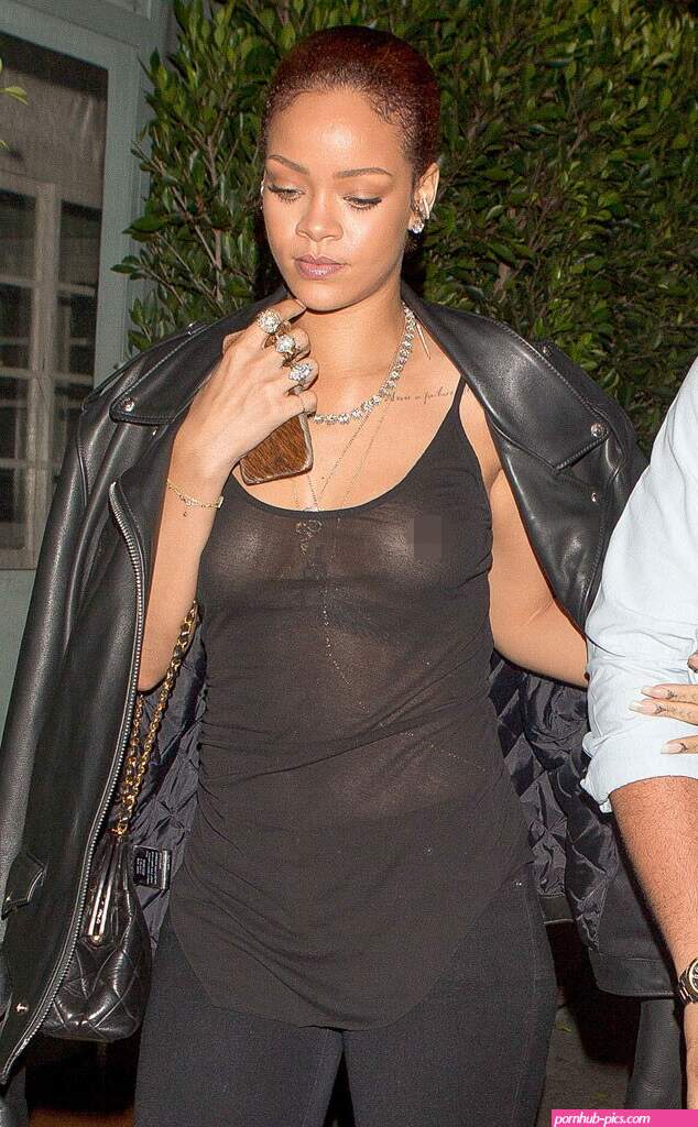 sexy nipple through cloth
