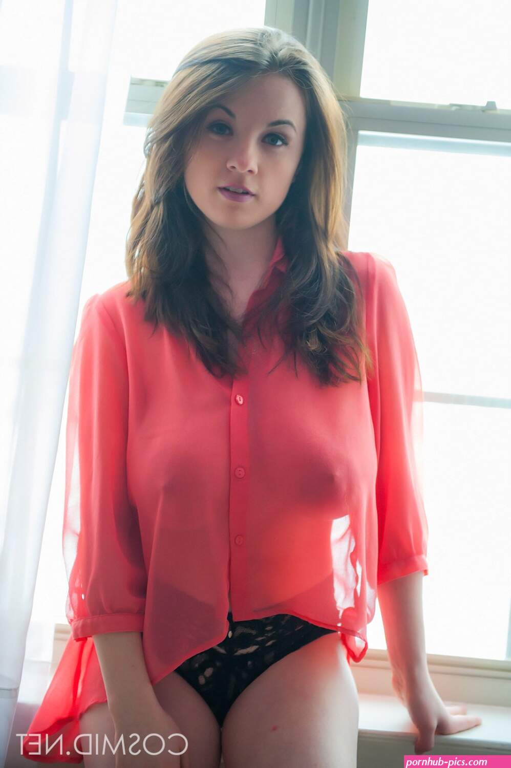 sexy nipple through cloth