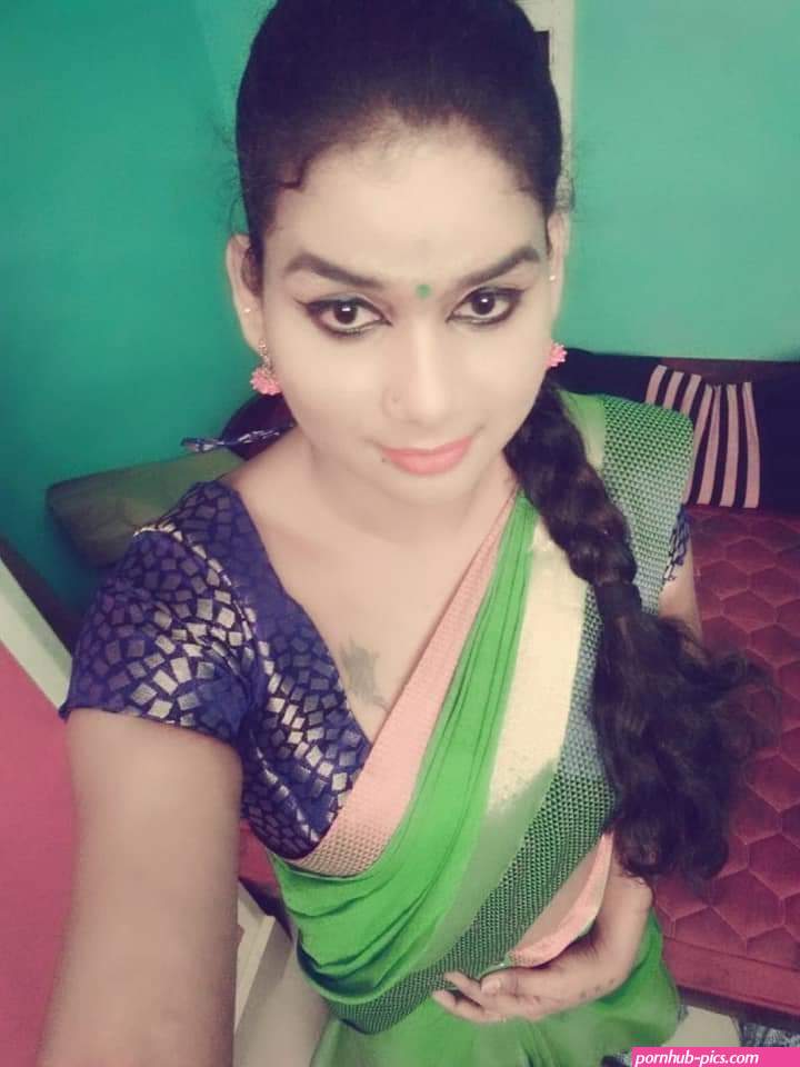 saree escort service nipple images