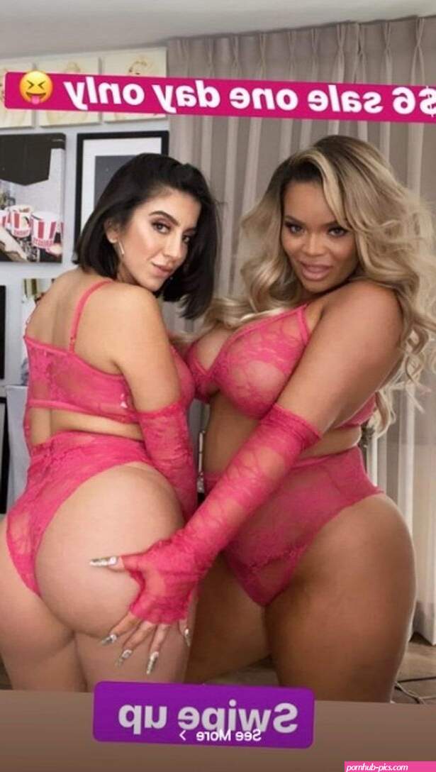 lena gets plugged onlyfans latest porn