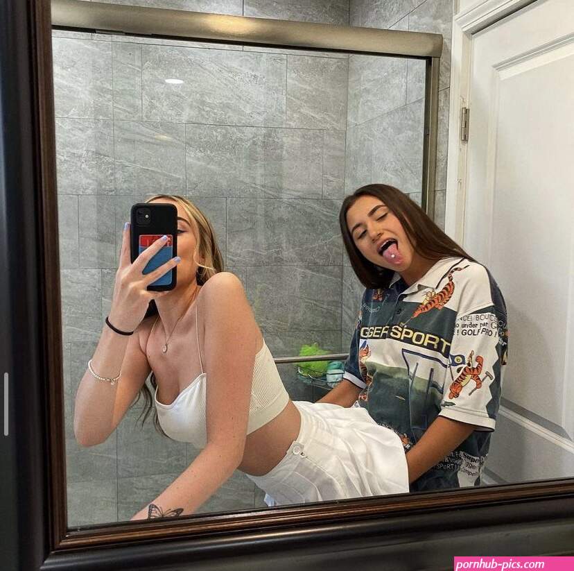 lesbian onlyfans