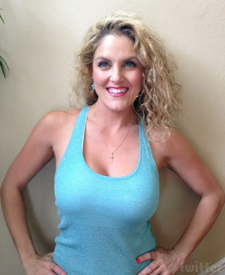 storage wars mary tits