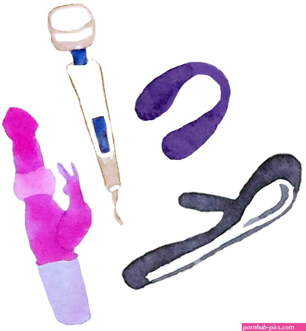 virgin struggle with dildo