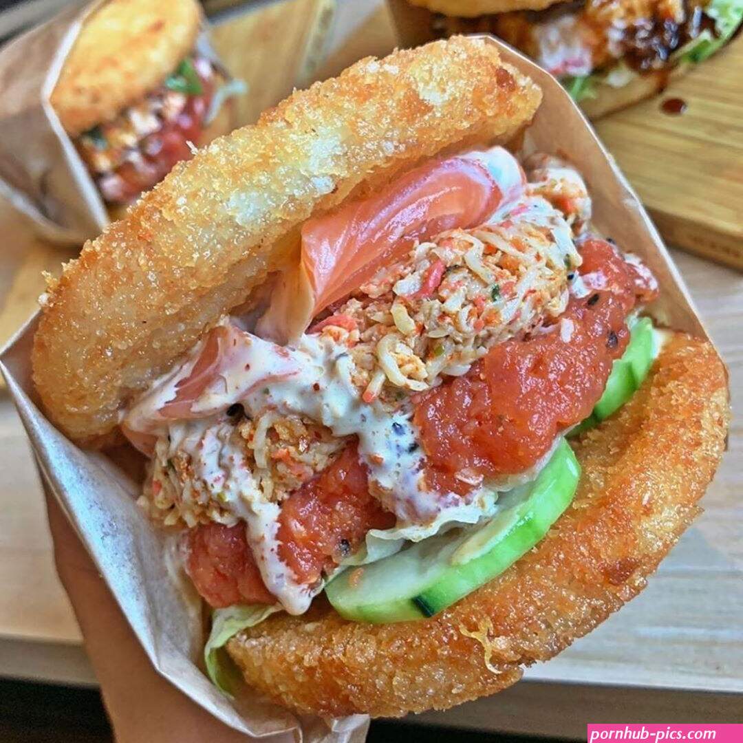tits flamingo.burger.co.uk