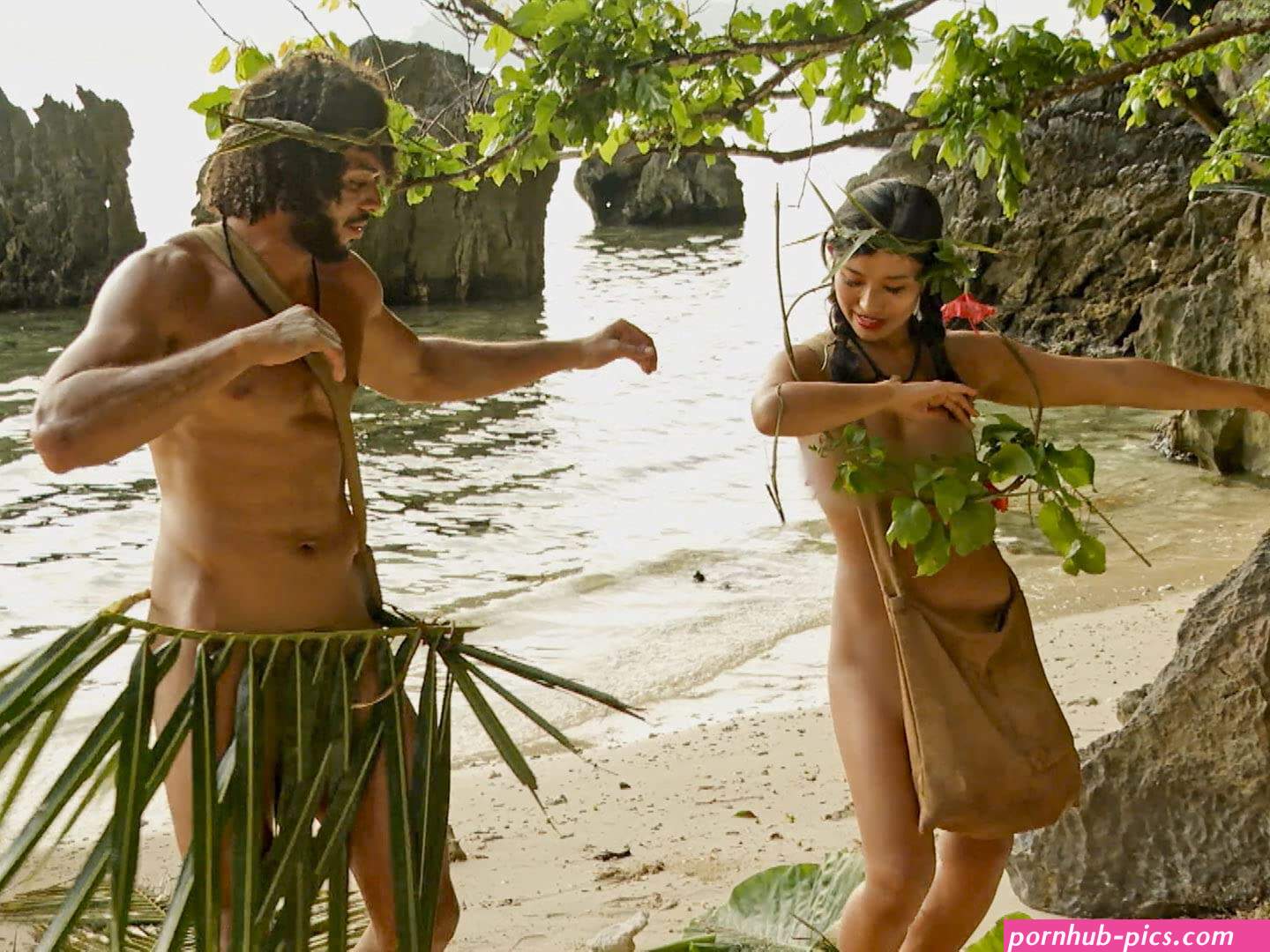 watch naked and afraid of love