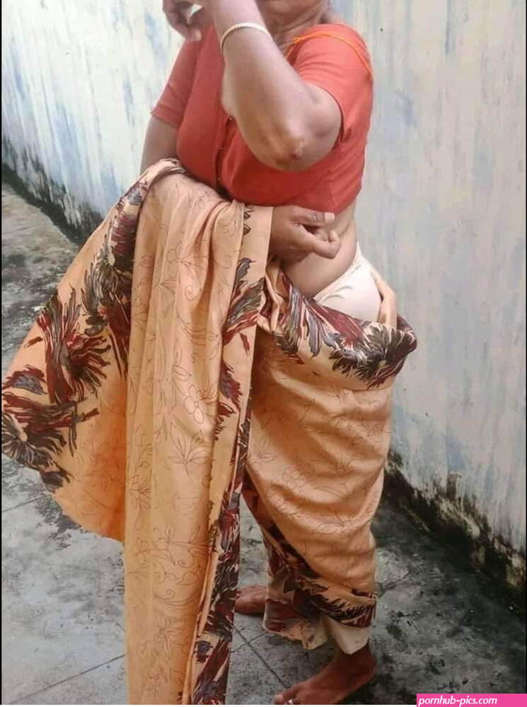 indian grany boobs pic