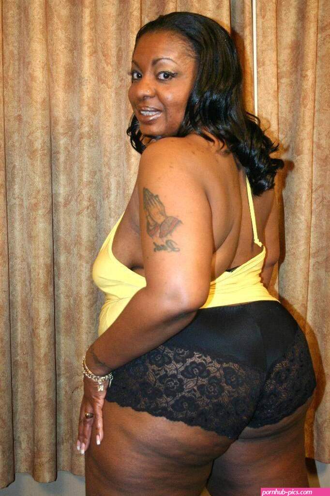 big black booty sugar mama