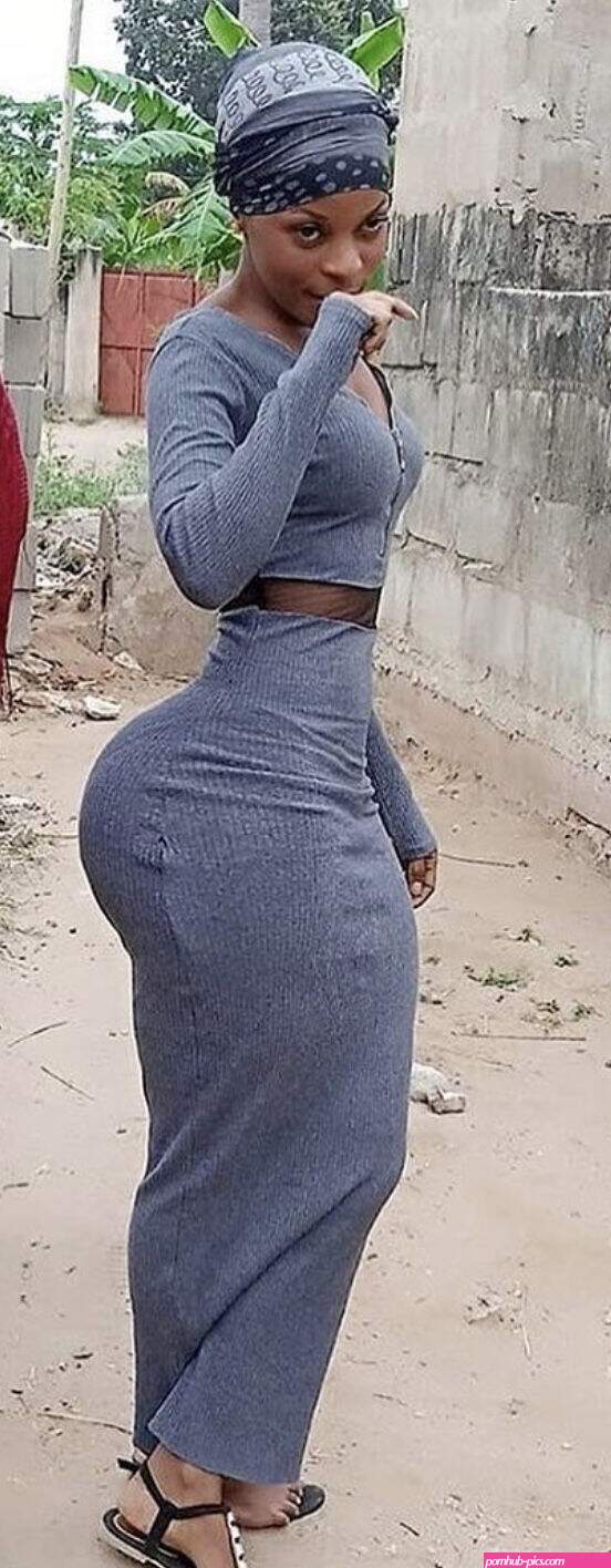 phatblackbooty in tight dress pictures