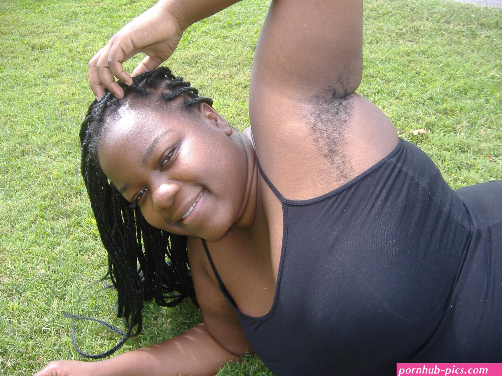 hair armpit huge fatty girl naked picture