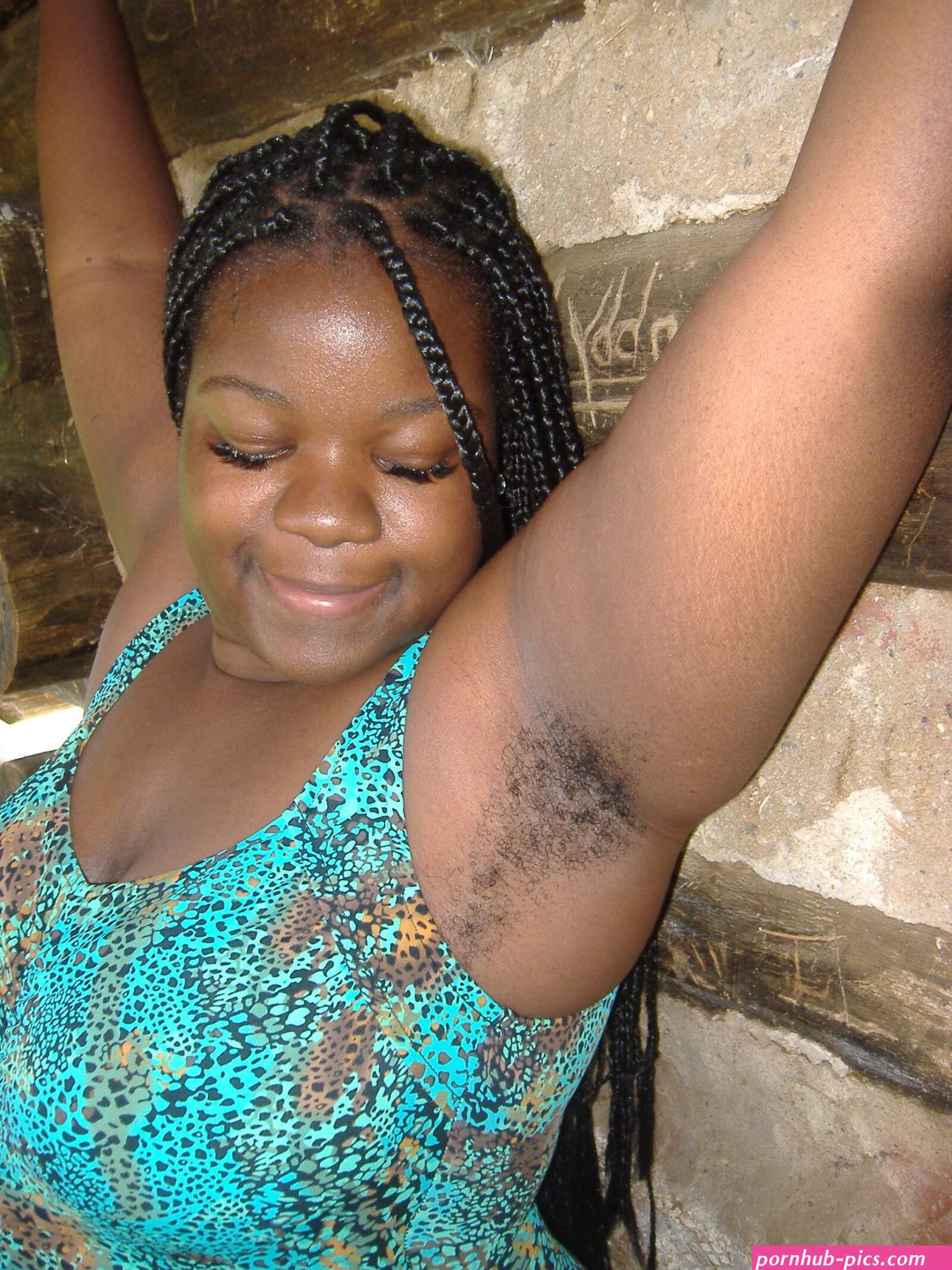 hair armpit huge fatty girl naked picture
