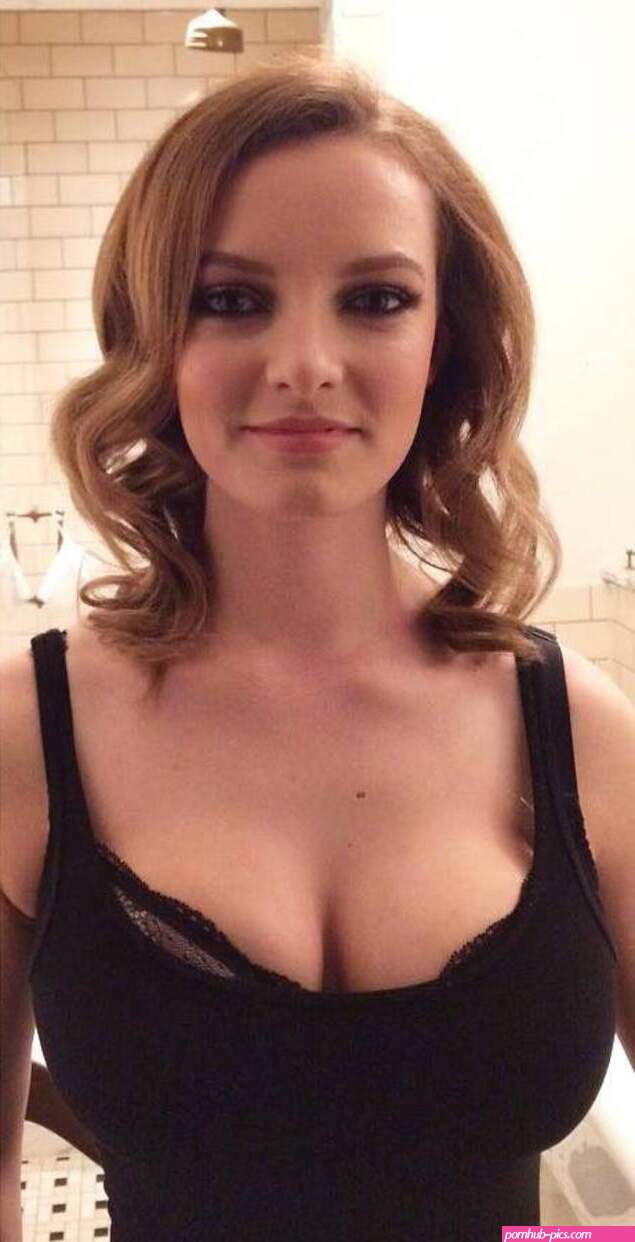 dakota blue richards tits