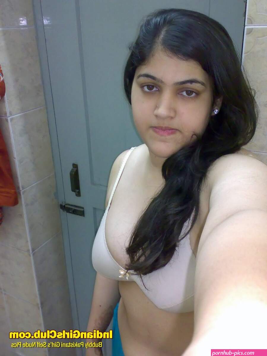 churidar kerala girl nude in bed pic