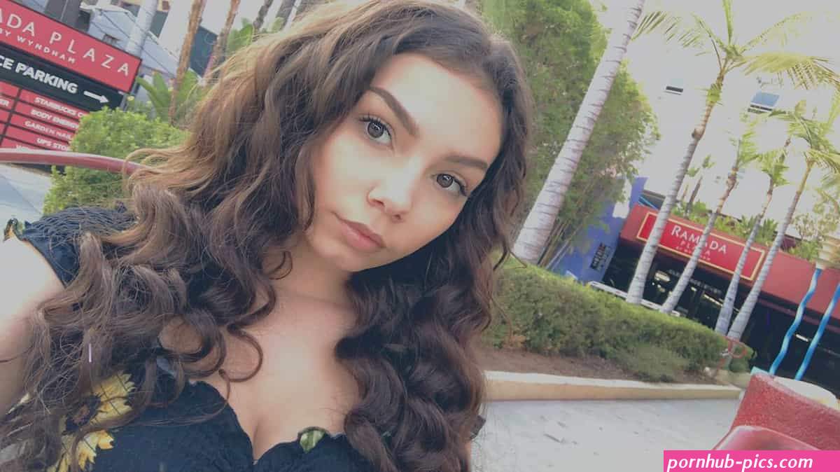 sofia rose live streaming