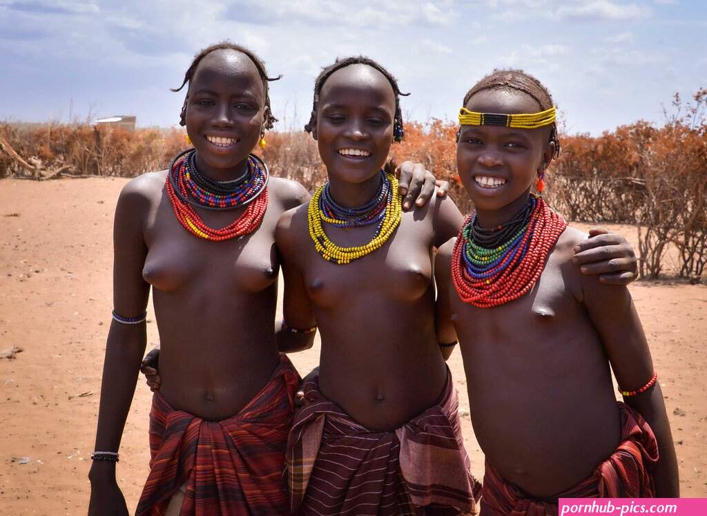 photos of ethiopean village tits