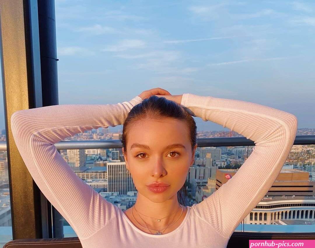 nakedsophiemudd
