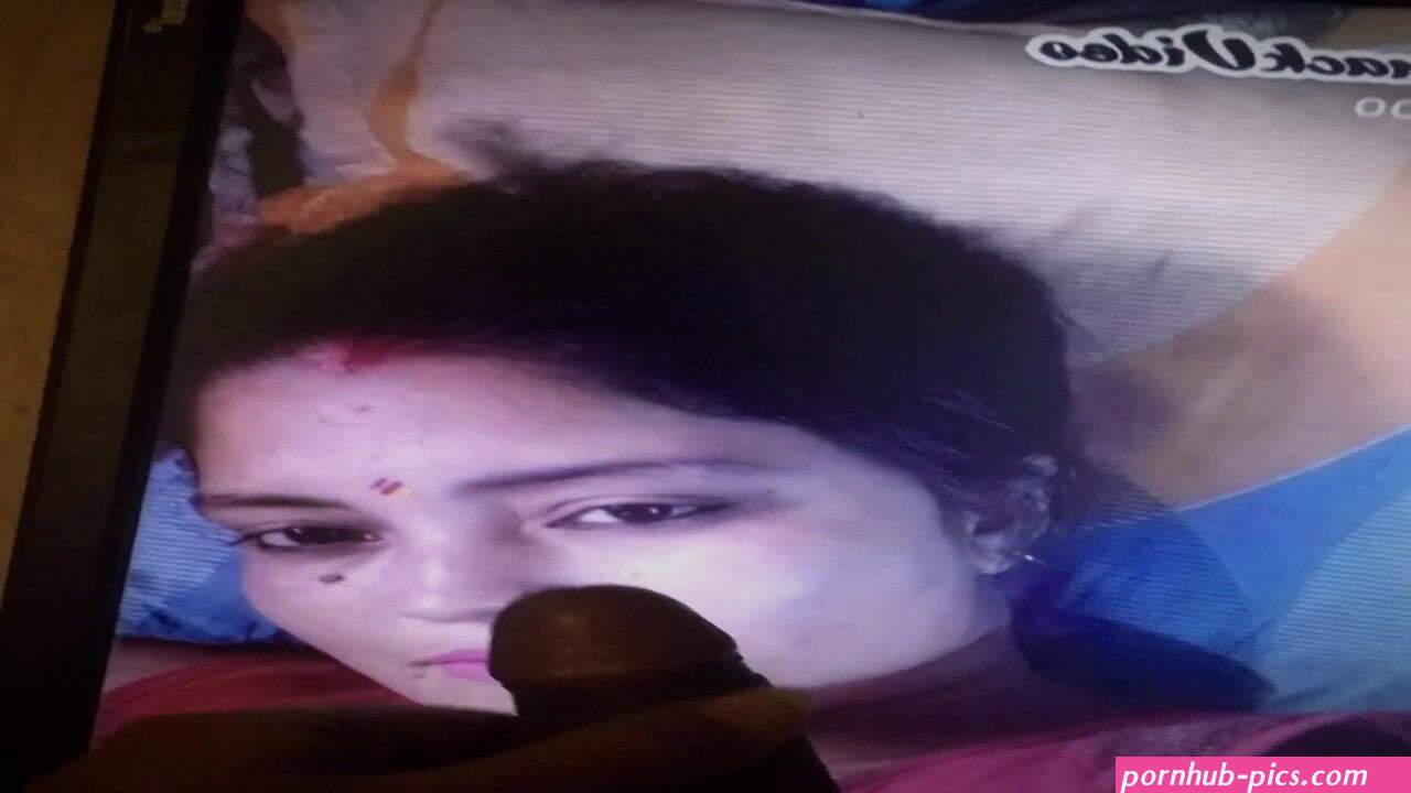 aunty cum