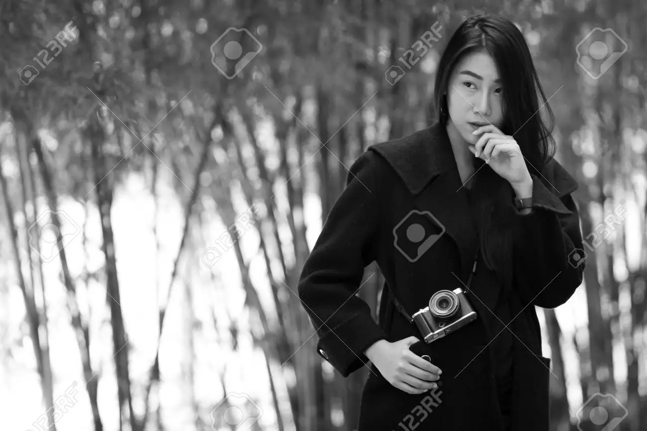 retro asian babe pics