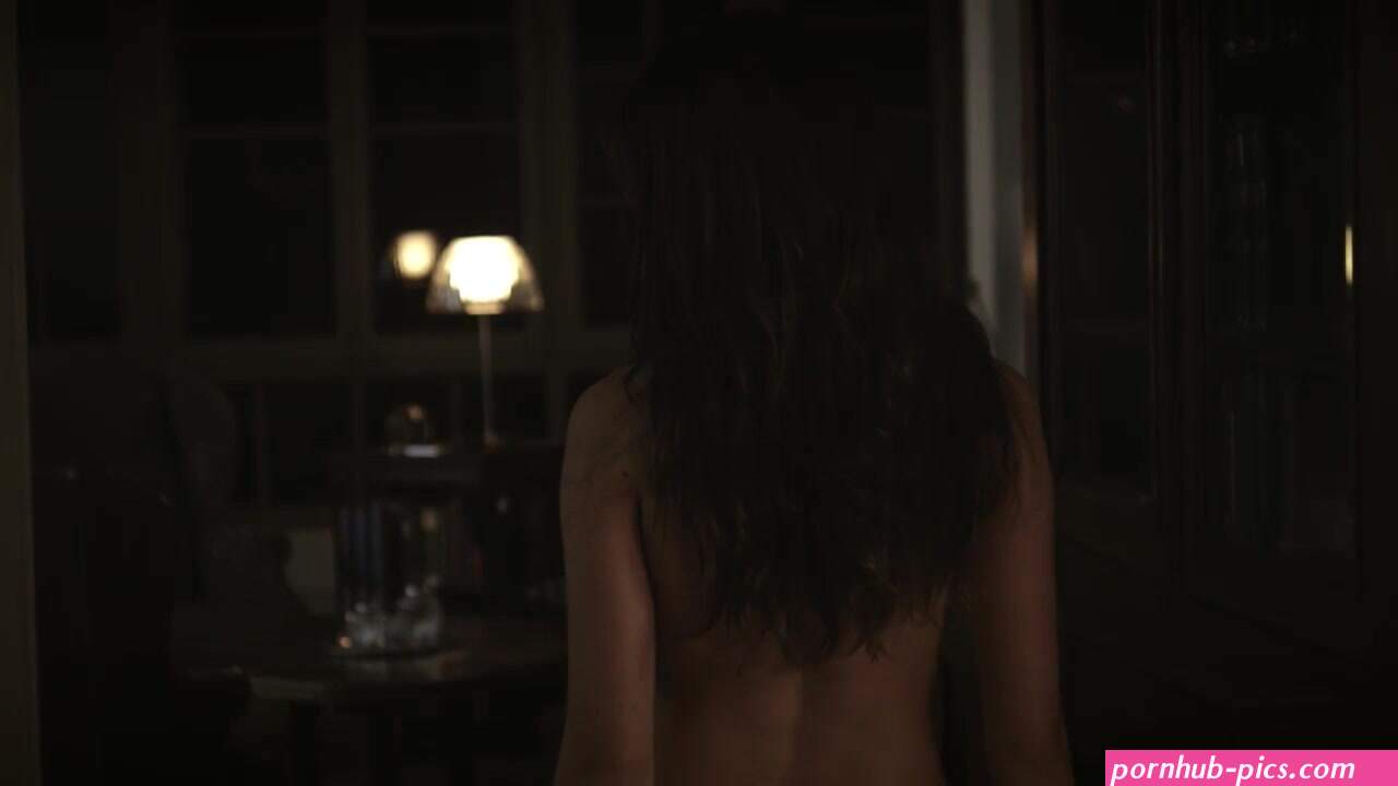 julia augustin nackt