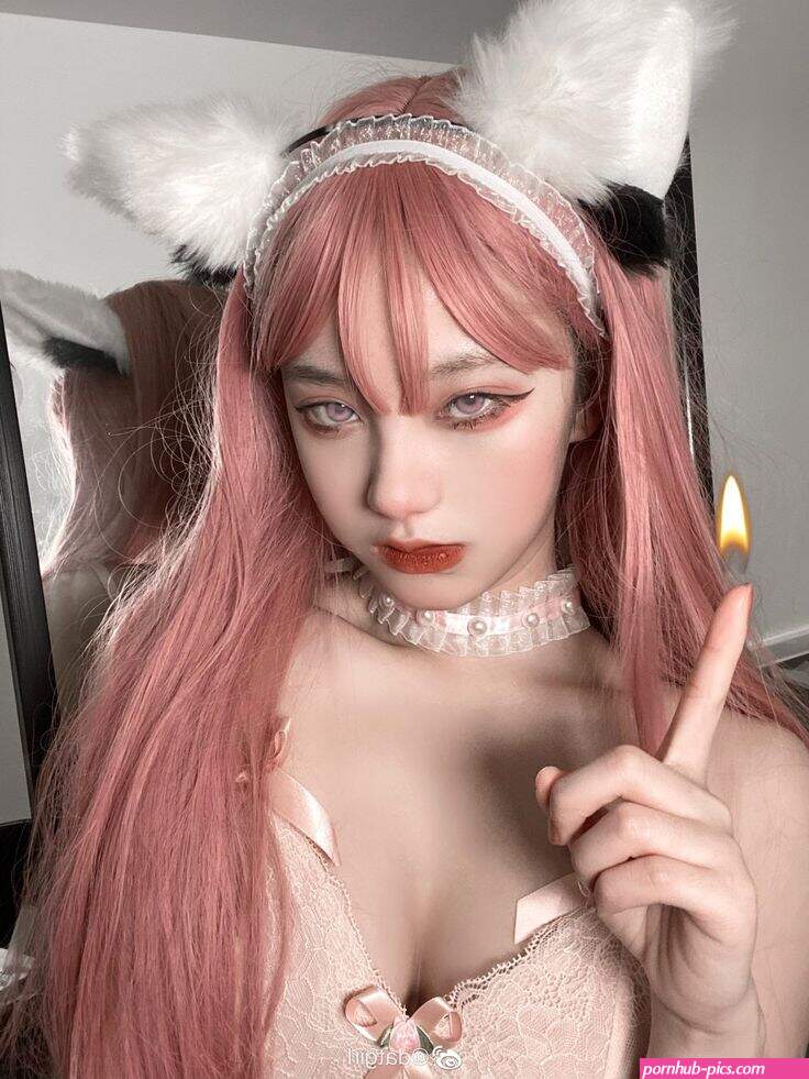 asian cosplayer onlyfans