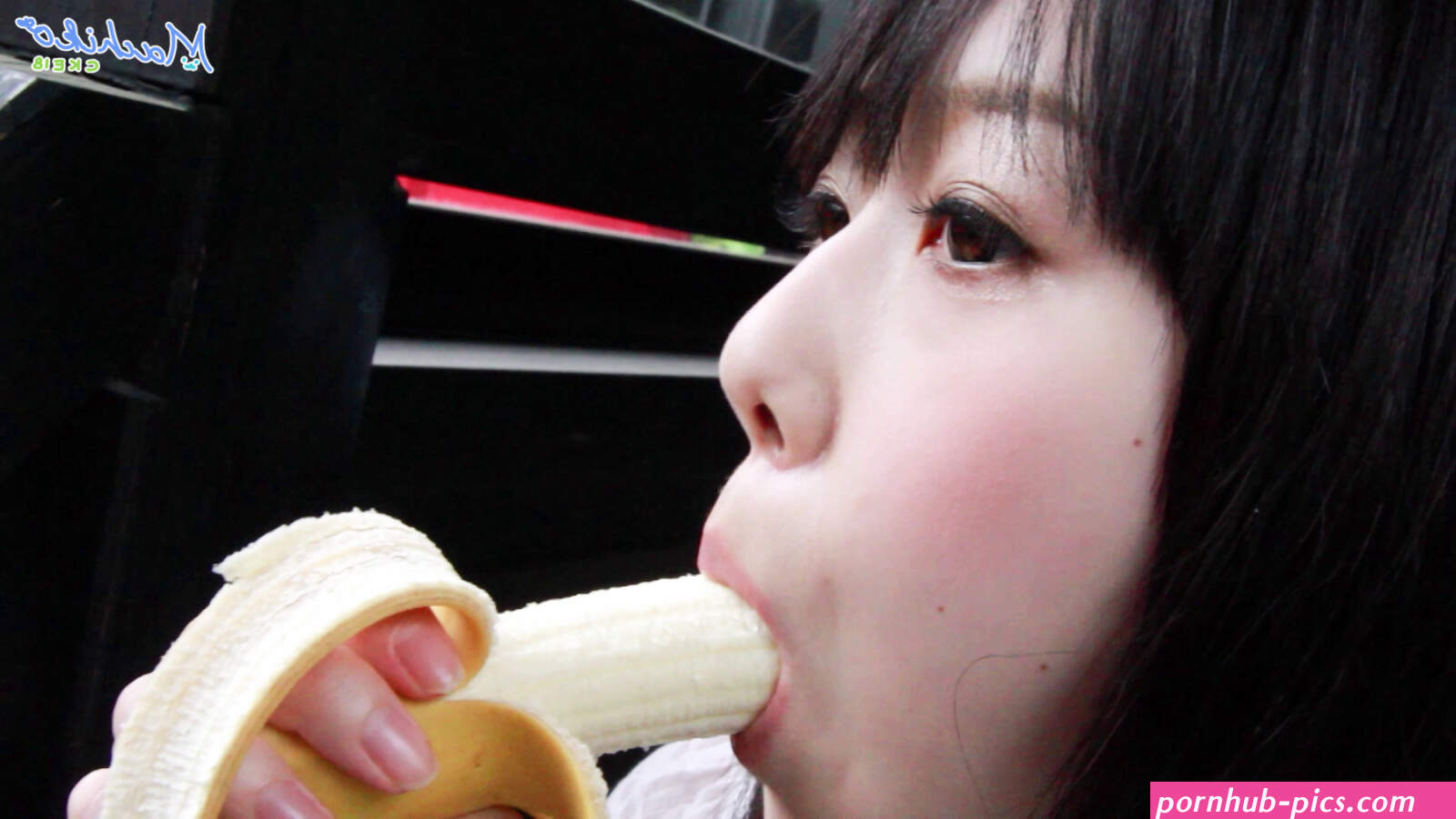 cke18 banana or booty