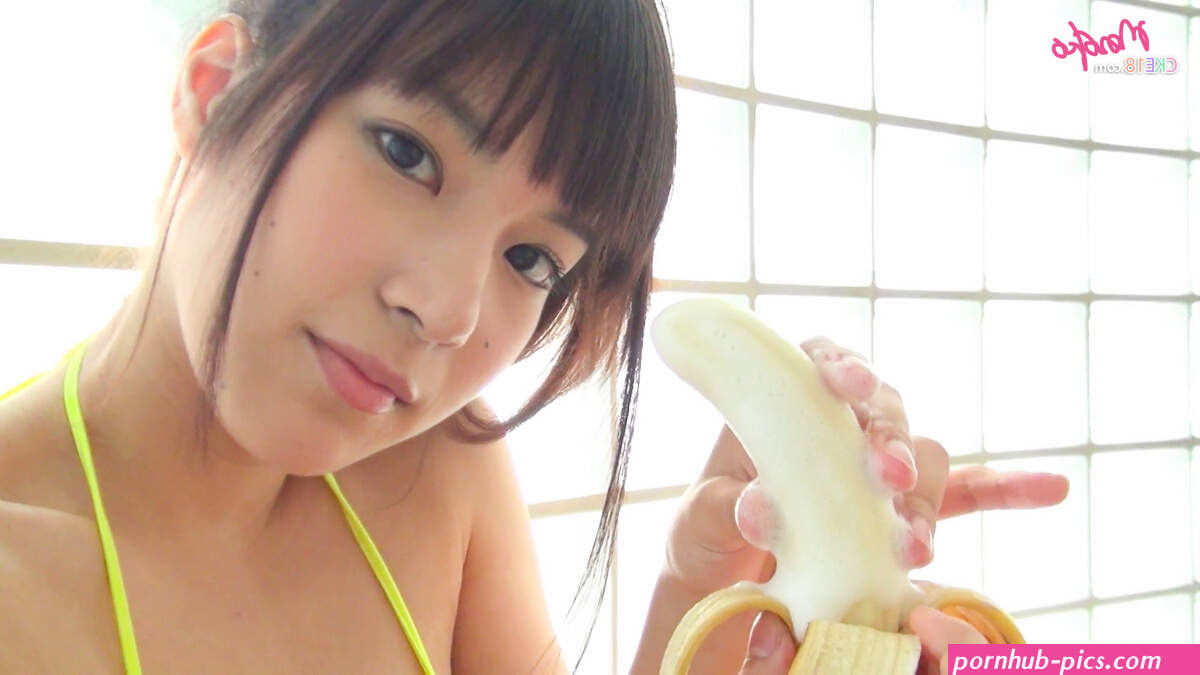 cke18 banana or booty