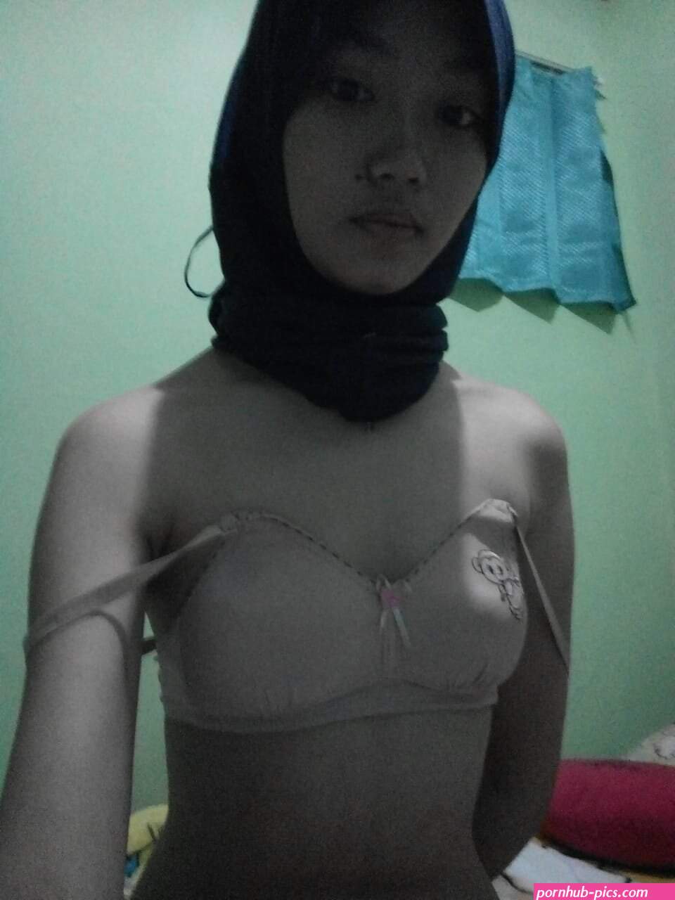 memek jilbab