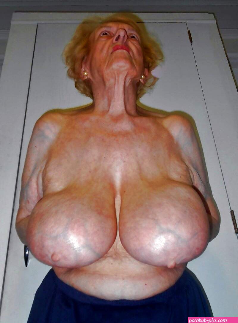 bbw granny macromastia huge black tits galleries