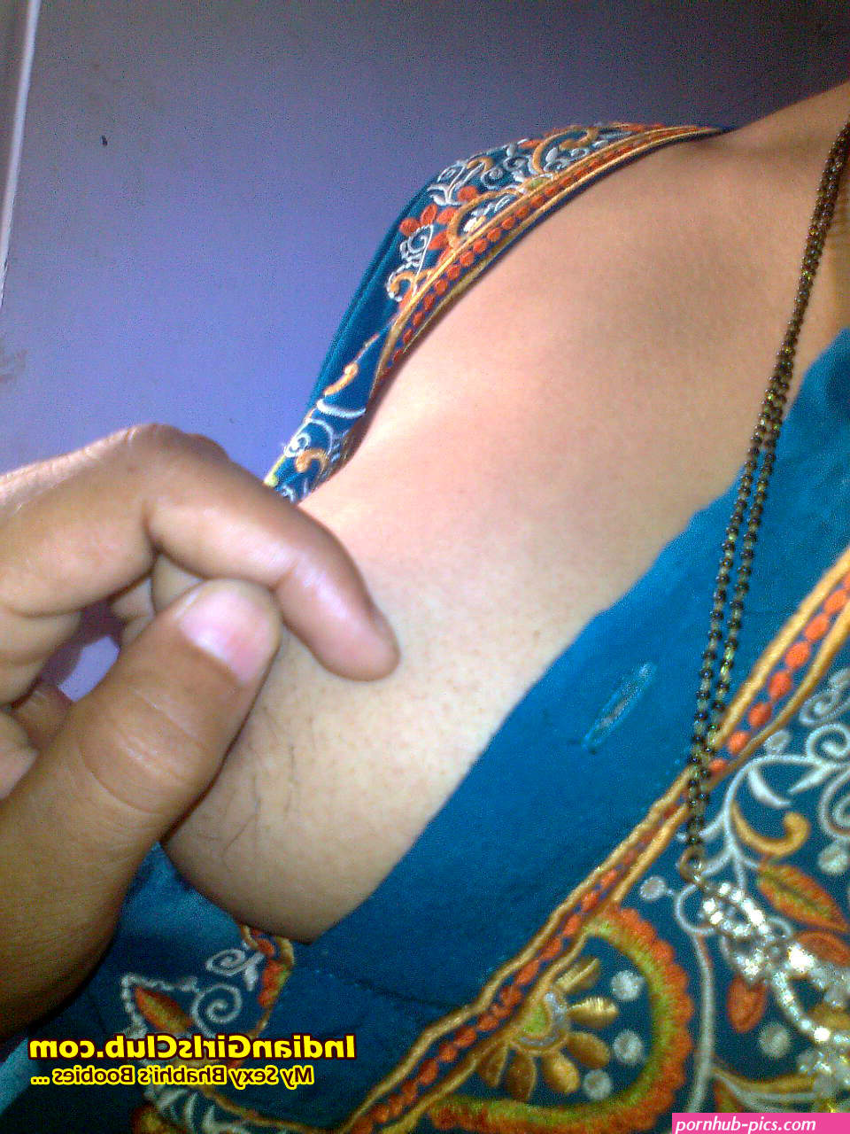 bhabi boobs