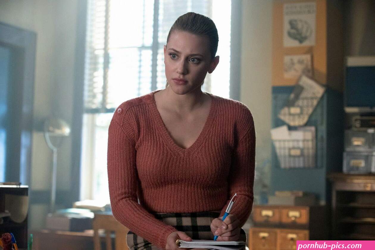 lilli reinhart porn pictures
