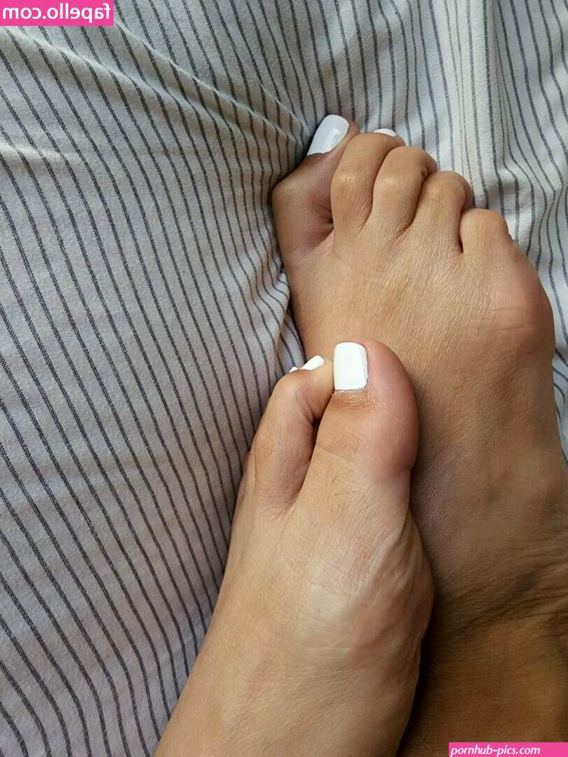 ava gg nude