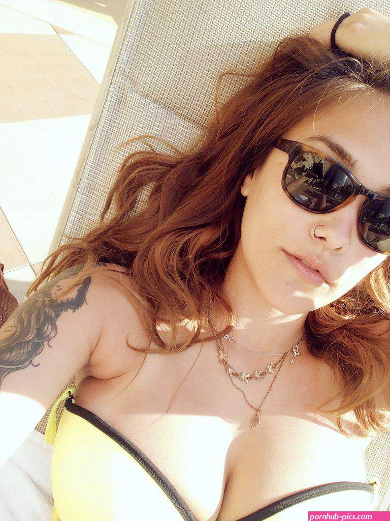 ava gg nude