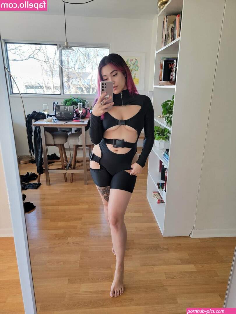 ava gg nude