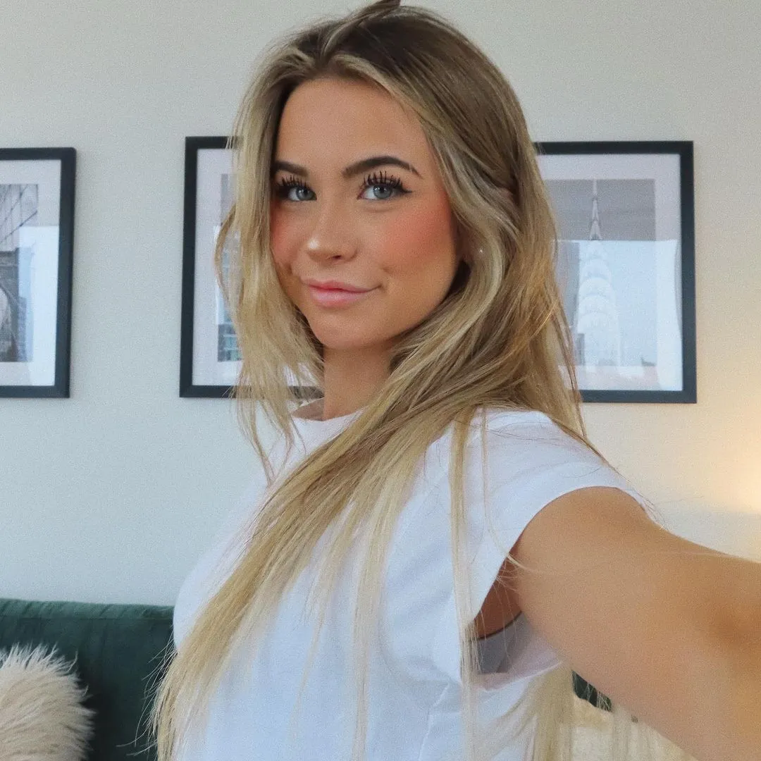 mrs bella boobs