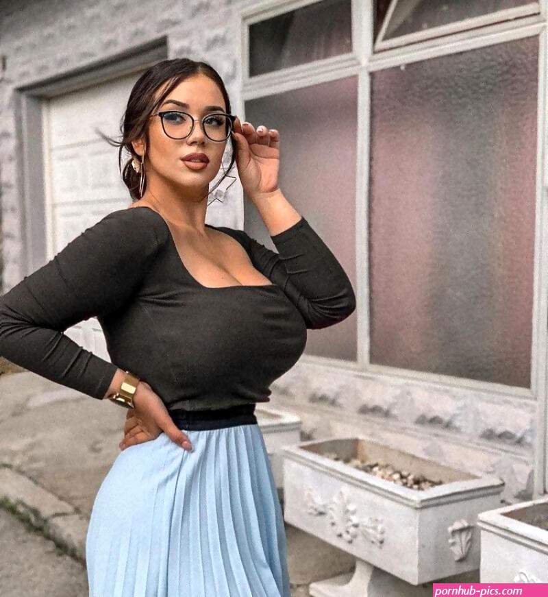 emina cosplay nude
