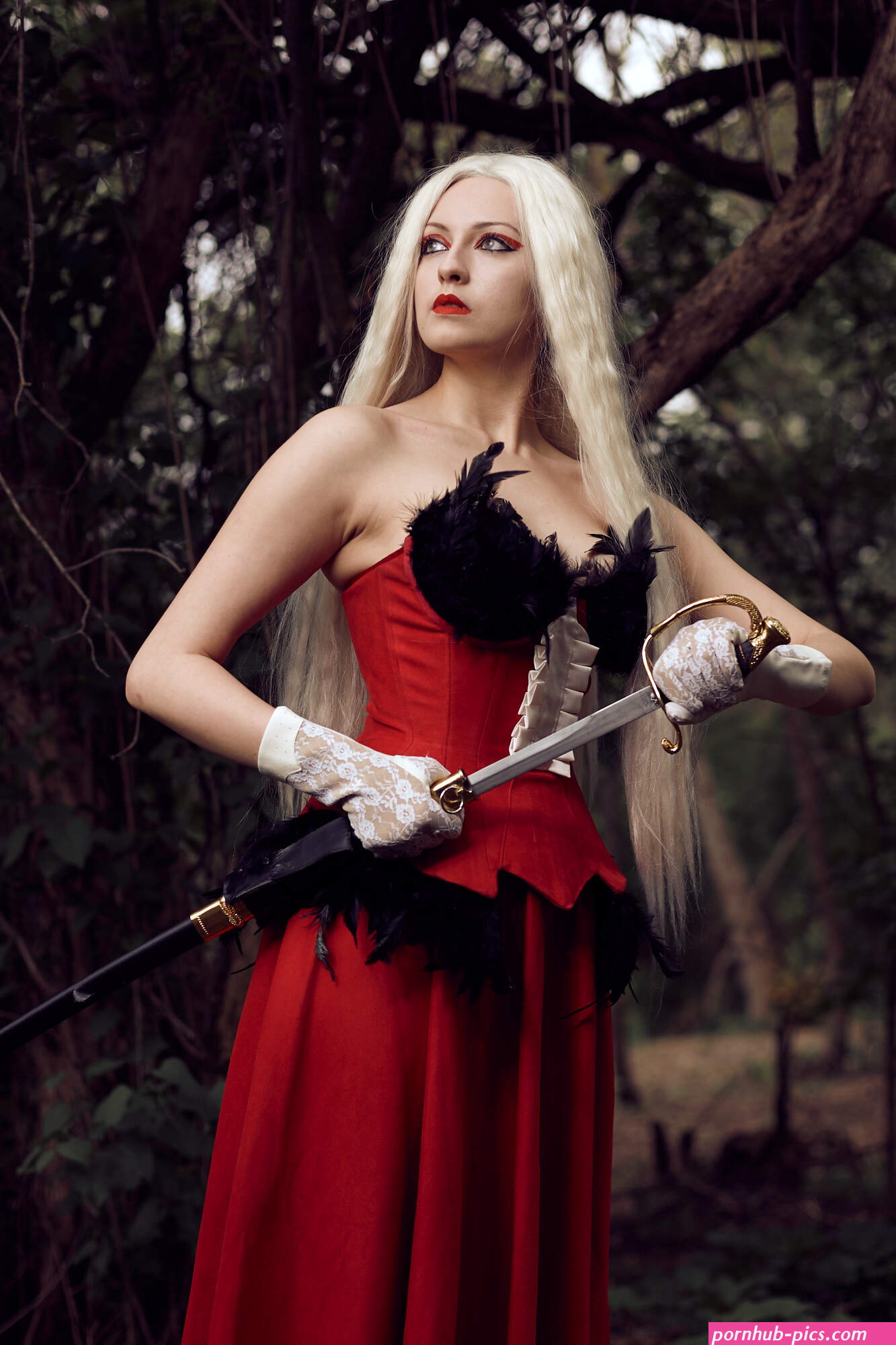 emina cosplay nude