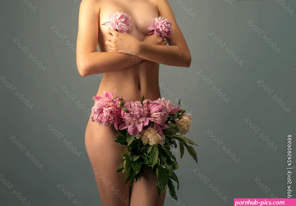 naked girl pussy types size
