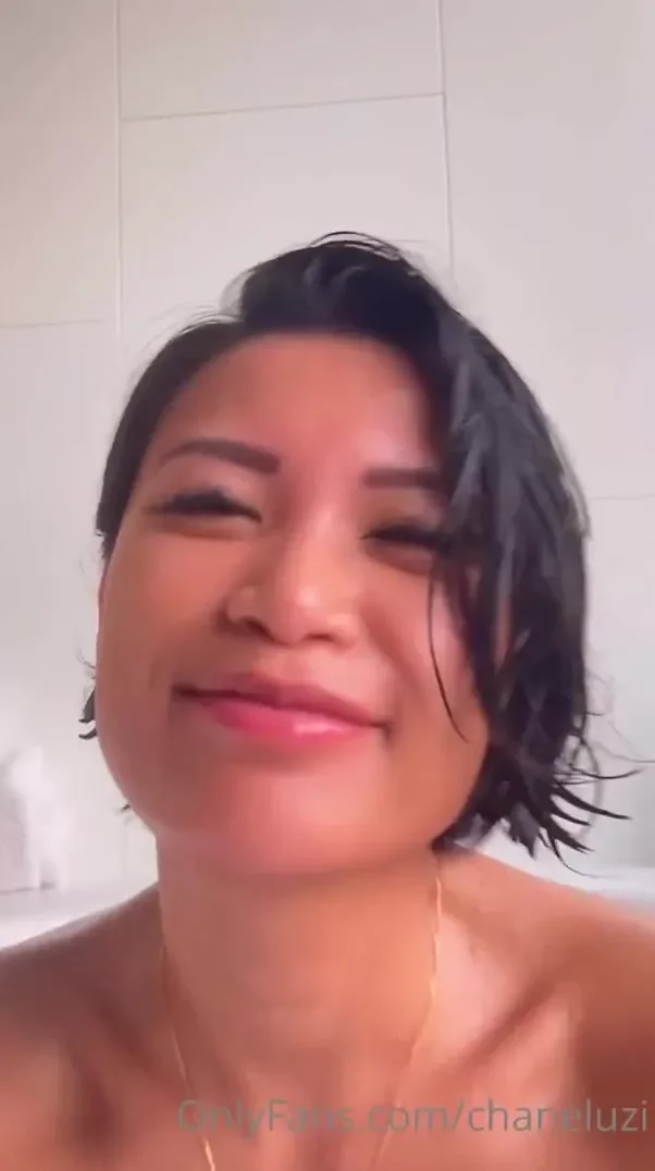 chanel uzi blowjob porn