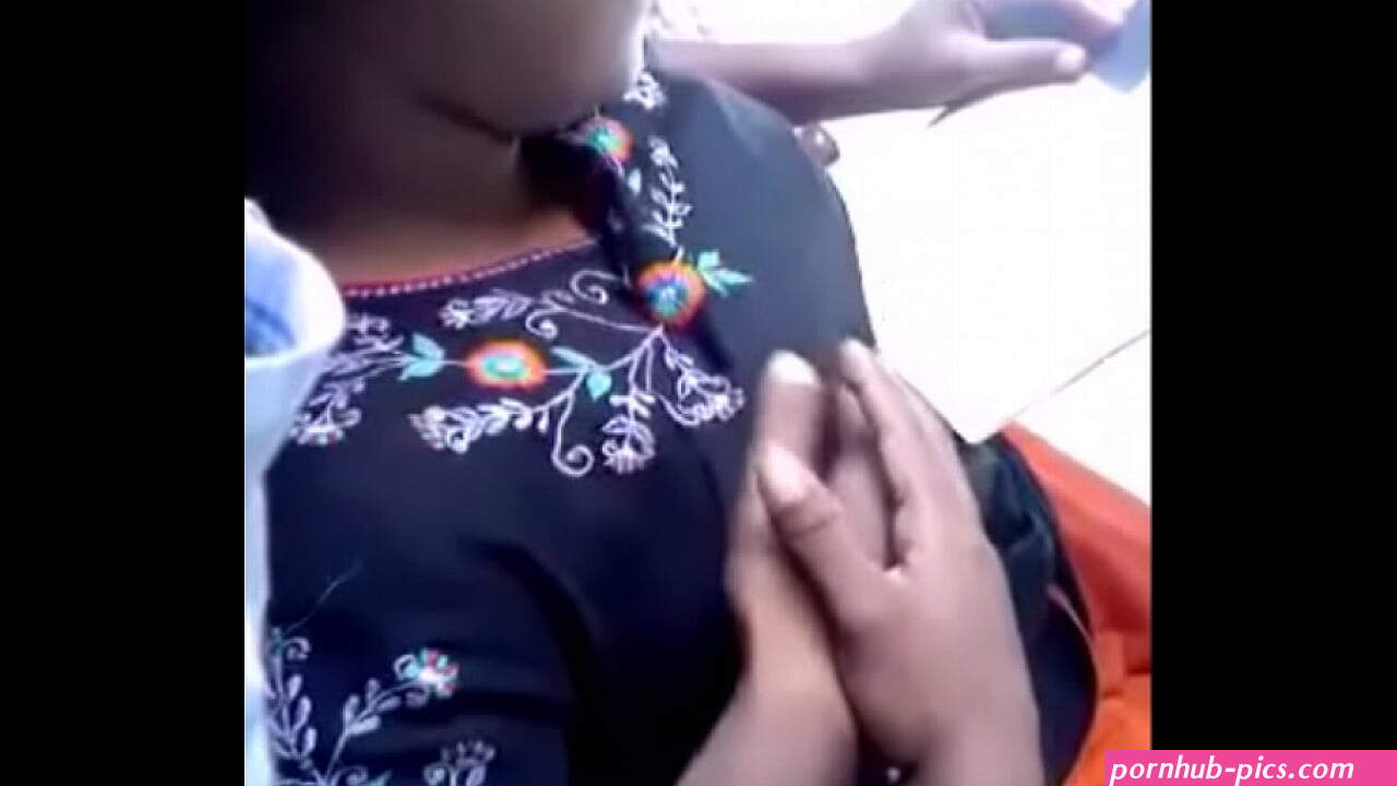 boobs press in bus sex videos