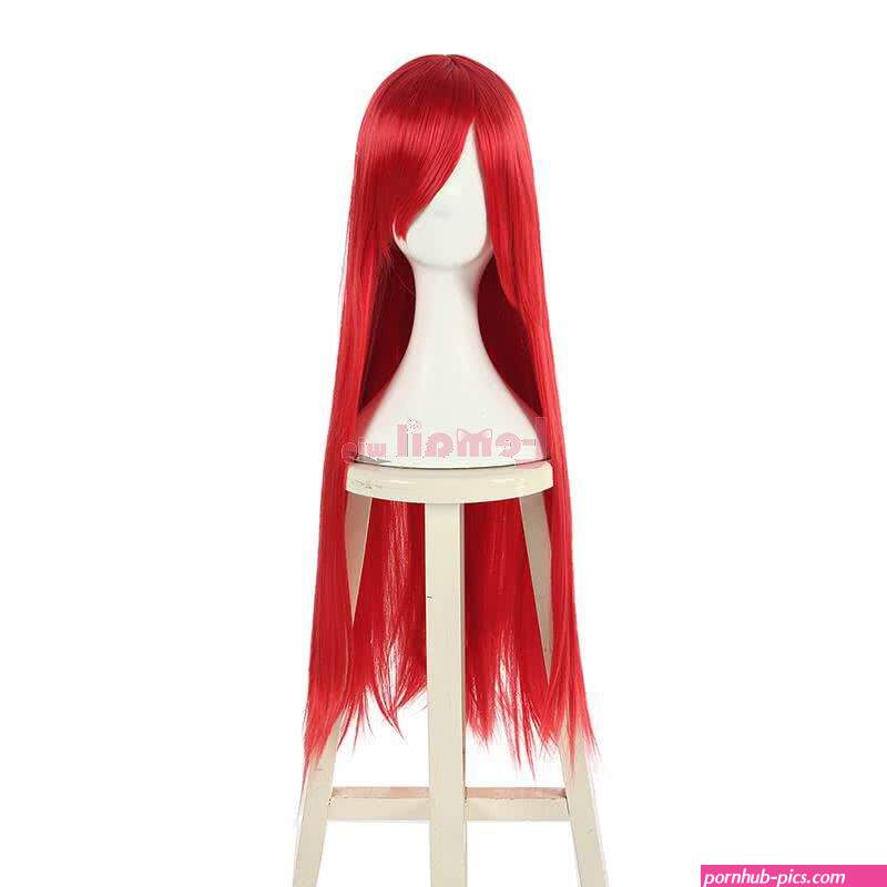 erza scarlet cosplay