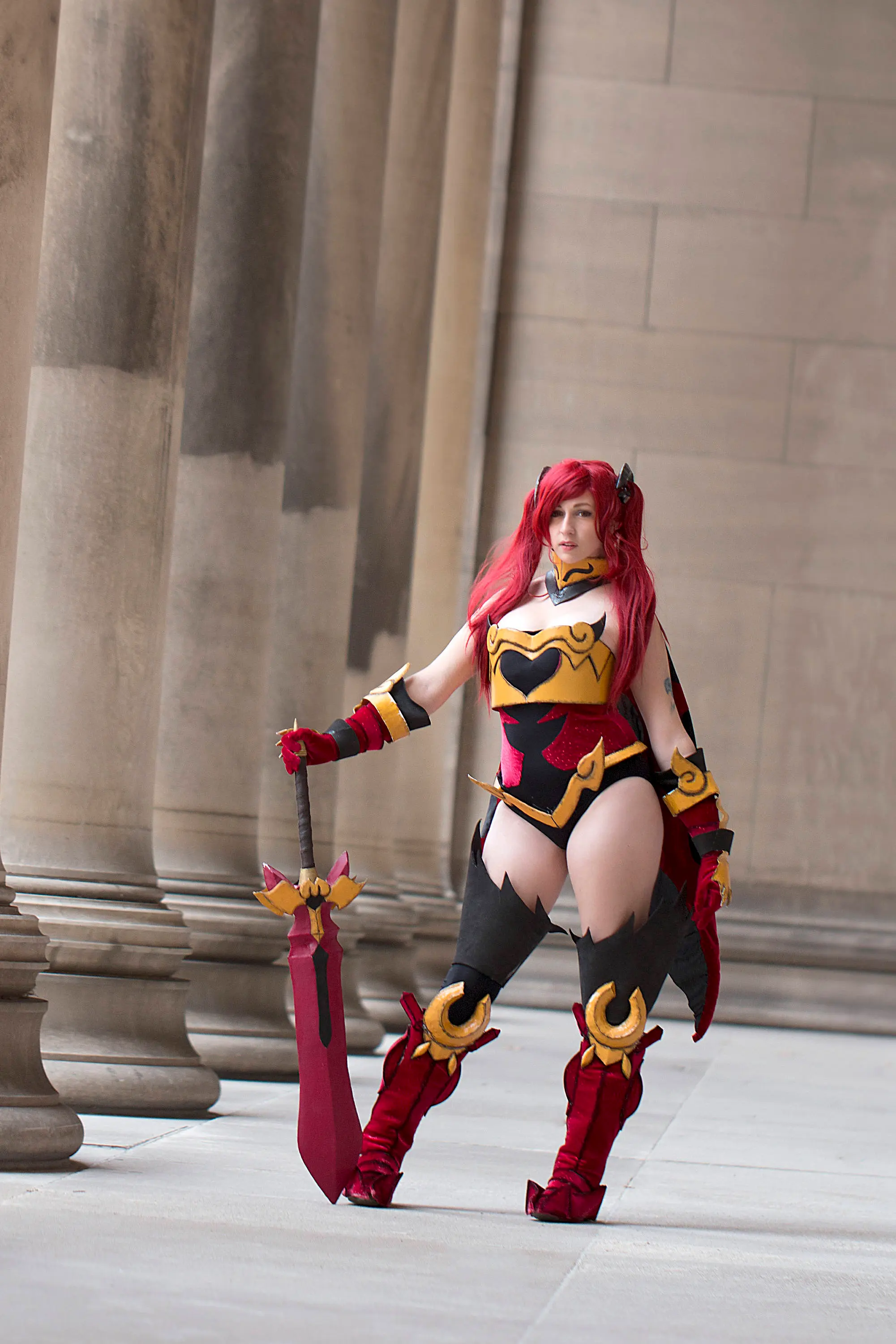 erza scarlet cosplay