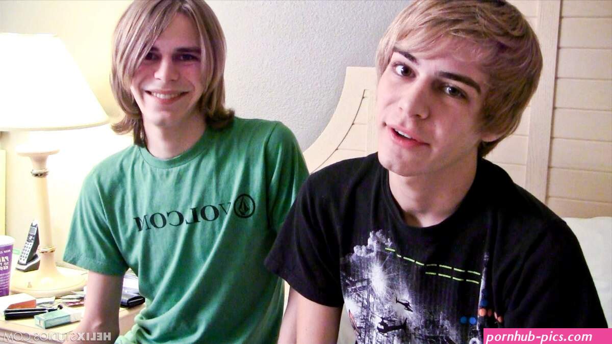 Ross twins